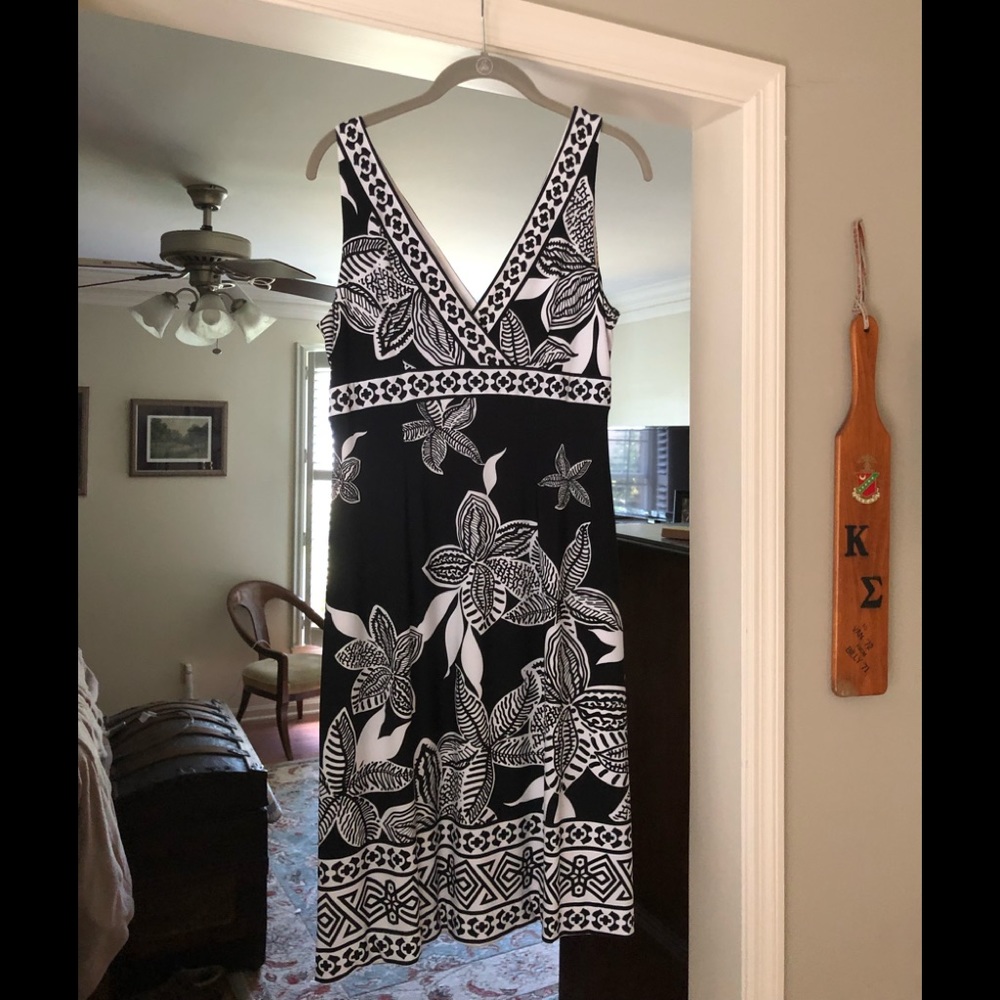 Cache Dress - Med